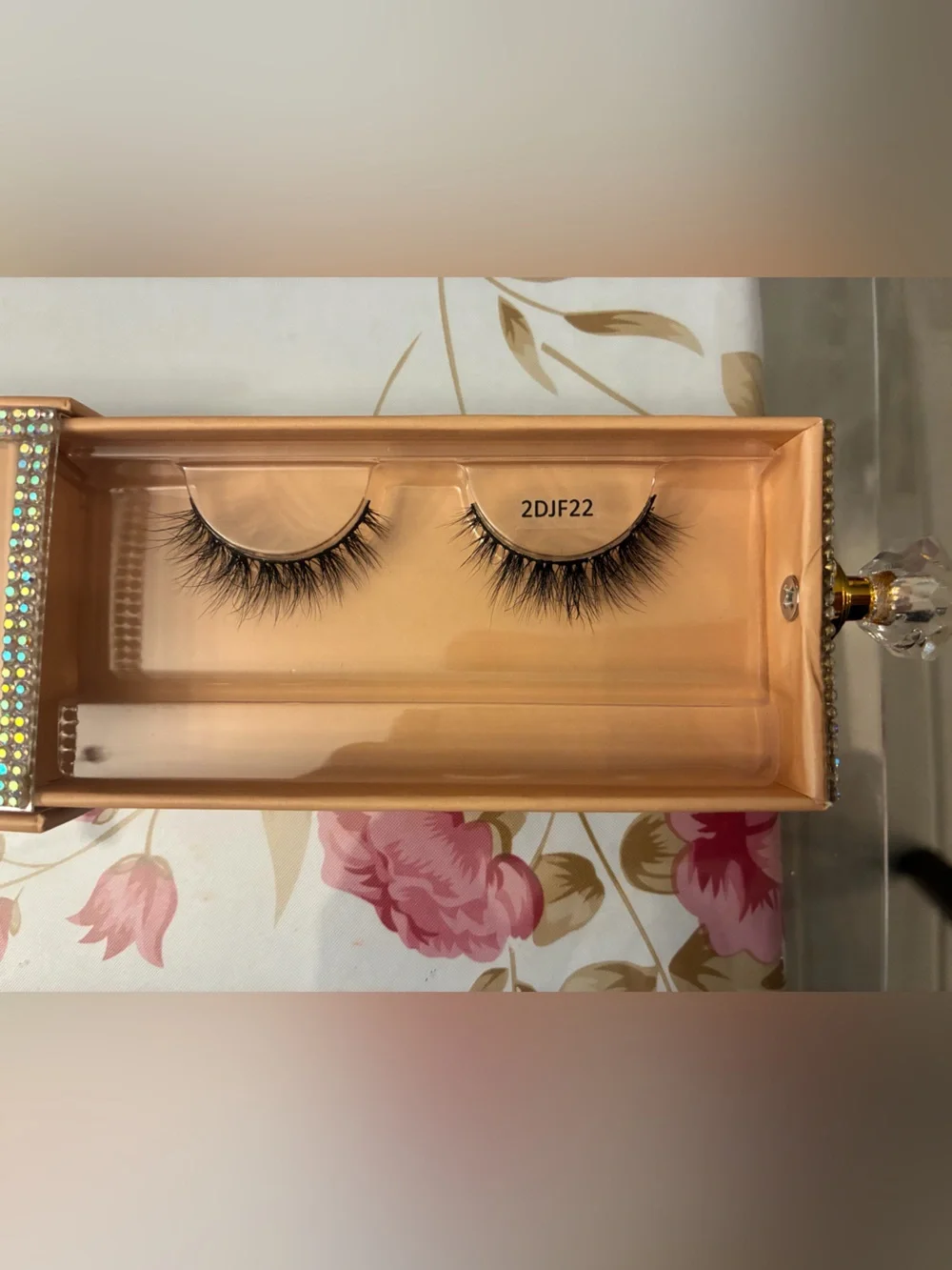 Jen Re Beauty false lashes